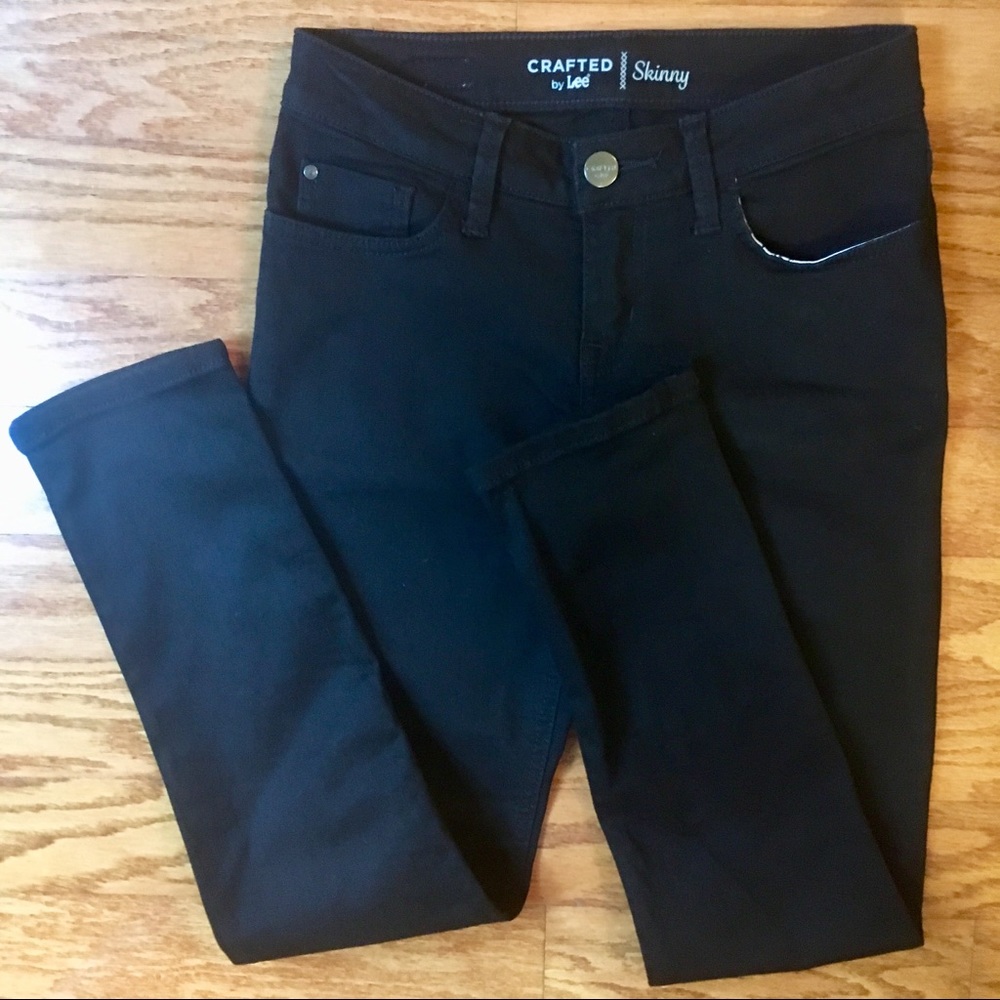 Lee Woman’s  size 2  skinny black jeans